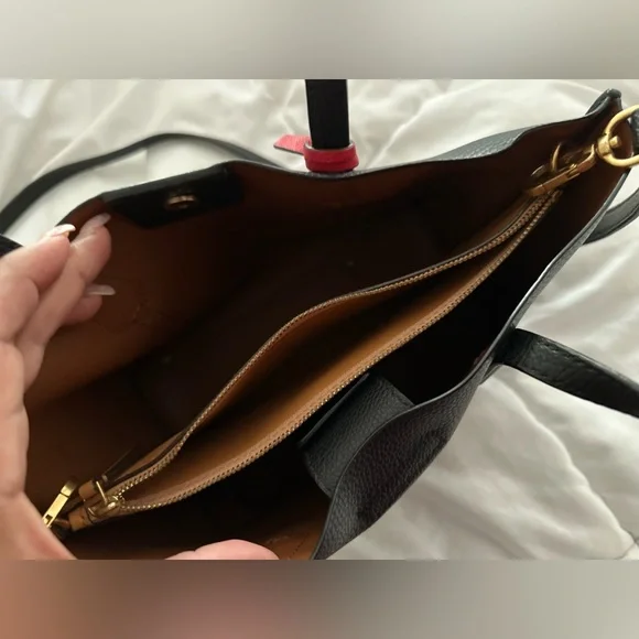 Tory Burch purse with matching wallet - Picture 3 of 5